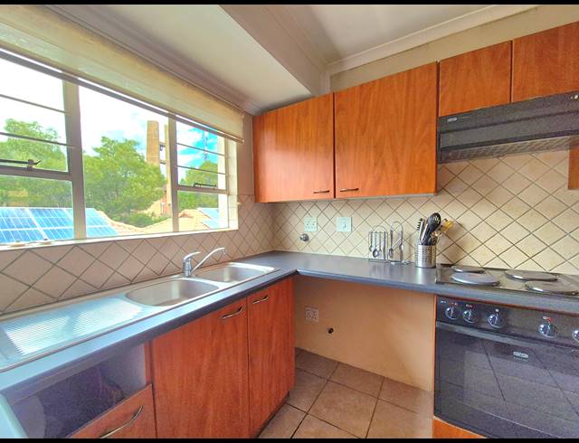 2 BEDROOM APARTMENT FOR SALE IN VAN DYK PARK